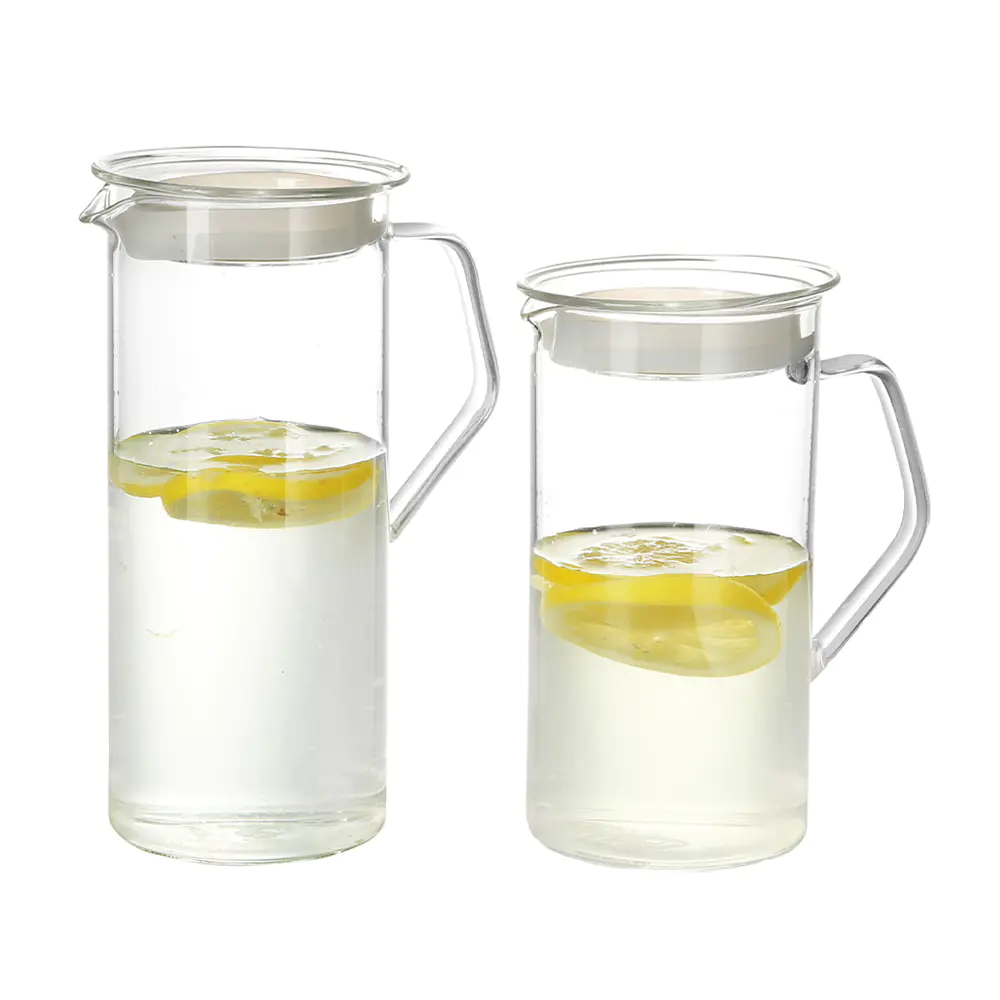 Wasserkrug aus Borosilikatglas