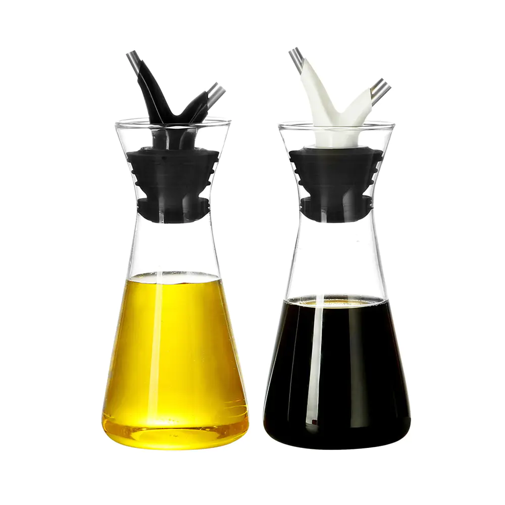 Moderne Ölspenderflasche aus Glas