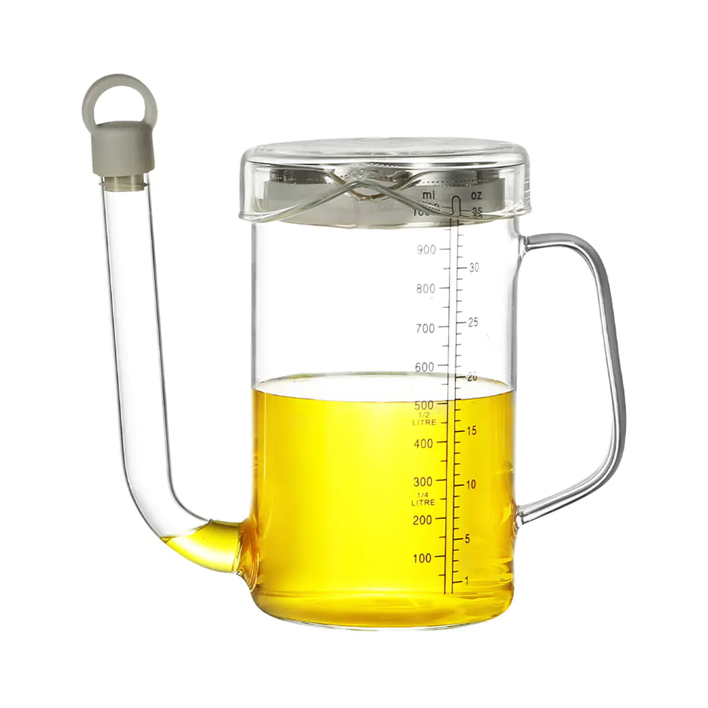 Speiseöl-Menge aus Glas mit auslaufsicherem Ausguss
